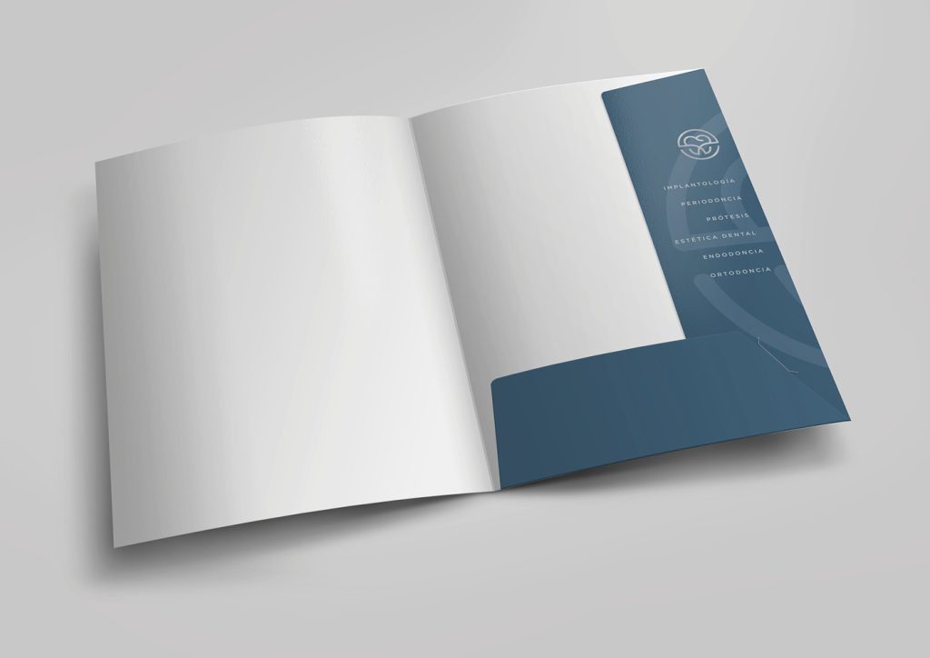 Carpeta diseñada para la clínica Dental Pajares