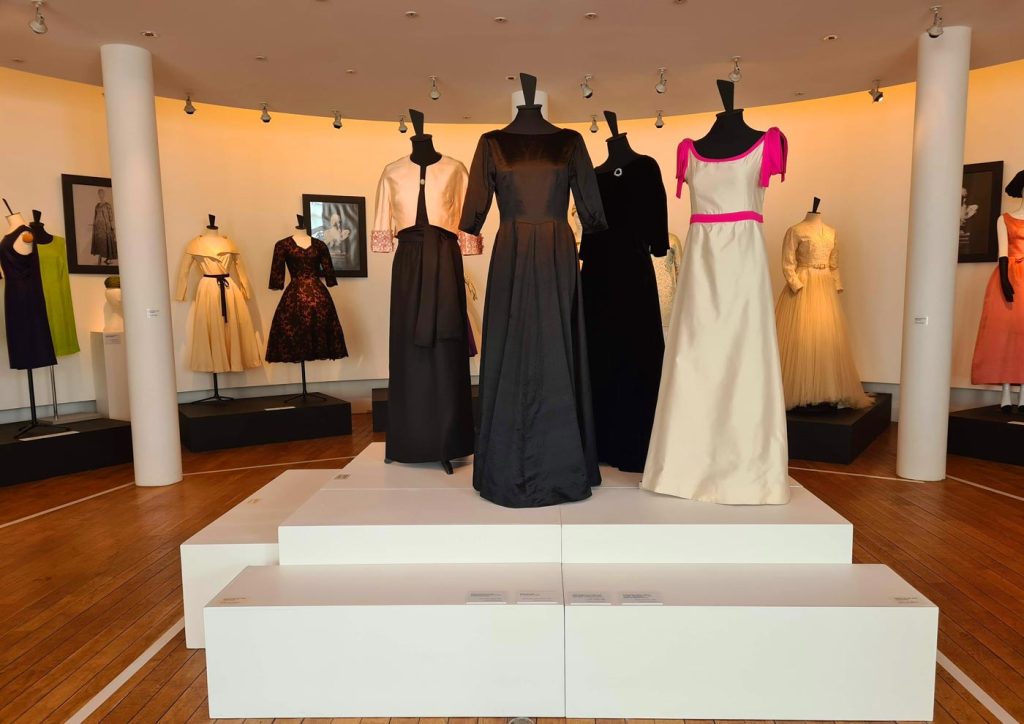 Exposición Balenciaga Le Magnifique